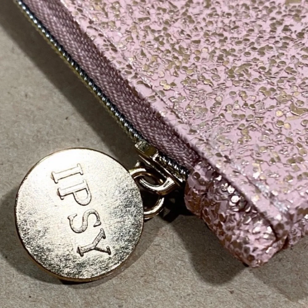 Ipsy ‘Time To Shine’ Dusty Rose Sparkled Glam Bag